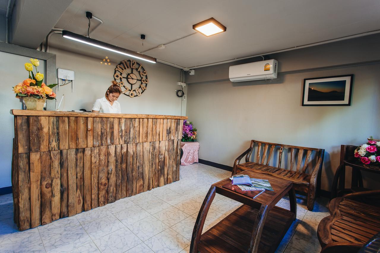 Soft Dormtel Night Bazaar Hostel Chiang Mai Ngoại thất bức ảnh